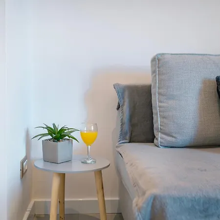 Apartment Lake Silence