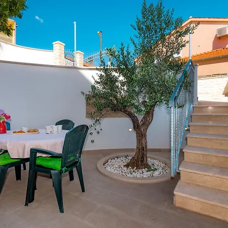 Apartment Apartment Lake Silence Bilice