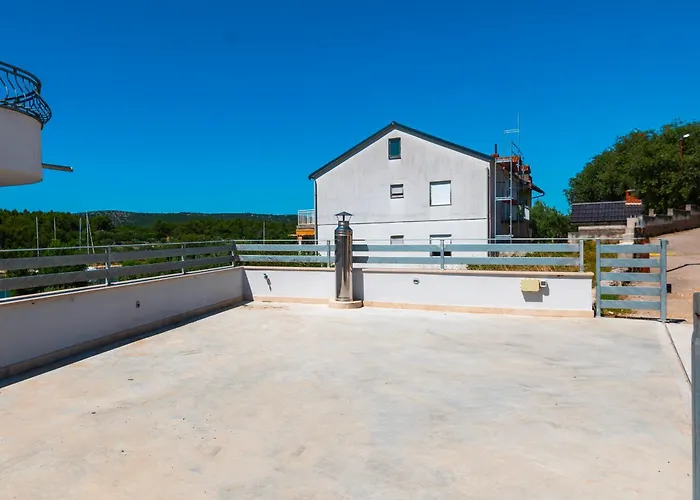 Apartment Lake Silence Bilice