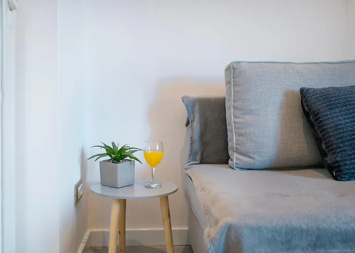 Apartment Lake Silence