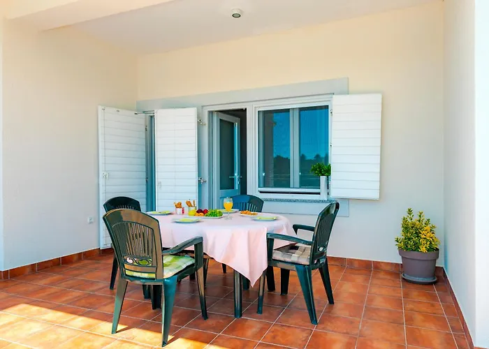 Apartment Lake Silence Bilice